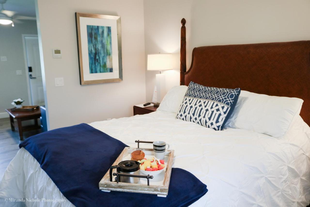 The Rivers Edge Motel LaBelle Екстер'єр фото