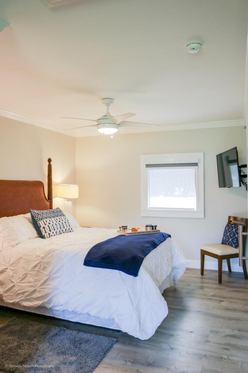 The Rivers Edge Motel LaBelle Екстер'єр фото